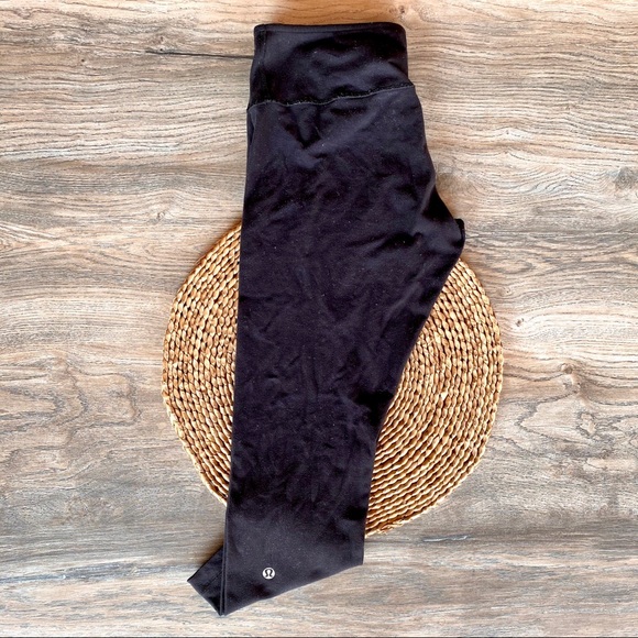 lululemon athletica Pants - Lululemon x Soul Crop Reversible Leggings